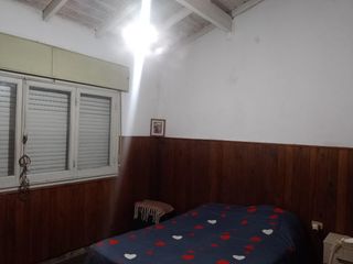 Casa en venta - 2 Dormitorios 1 Baño - Cochera - 556Mts2 - Magdalena