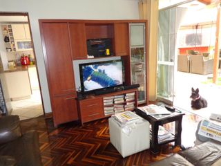 Foto 11 de SE VENDE CASA EN URB. CHAMA - SURCO