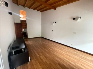Casa en venta en Envigado - La Intermedia (Tiene zona verde) (CV)