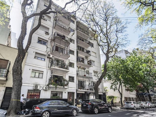 3 ambientes a la calle con balcón luminoso en venta en Belgrano