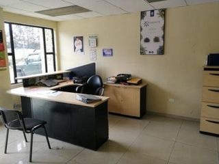 Foto 12 de VENTA BODEGA INDUSTRIAL EN TABACUNDO CON ANDENES PARA CAMIONES.