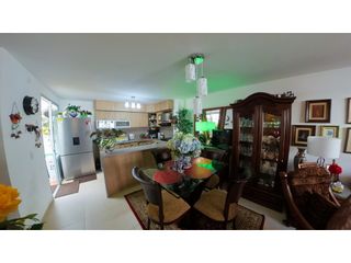 Foto 5 de VENTA CASA 147 mts2 LA CEJA SECTOR MADEIRA - D