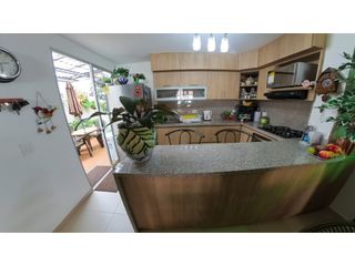Foto 6 de VENTA CASA 147 mts2 LA CEJA SECTOR MADEIRA - D