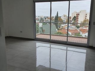 Foto 3 de Piso en venta en Ramos Mejia Sur