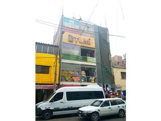 Foto 2 de vendo local comercial en Gamarra - Galeria el Tumi