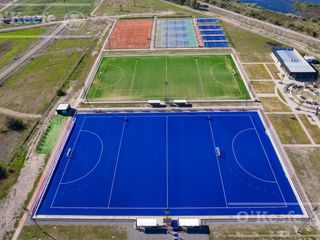 Lote en venta en los canales de Puerto Nizuc