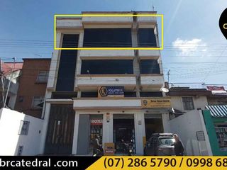 Local Comercial Oficina de arriendo en Av. Hurtado de Mendoza – código:19462