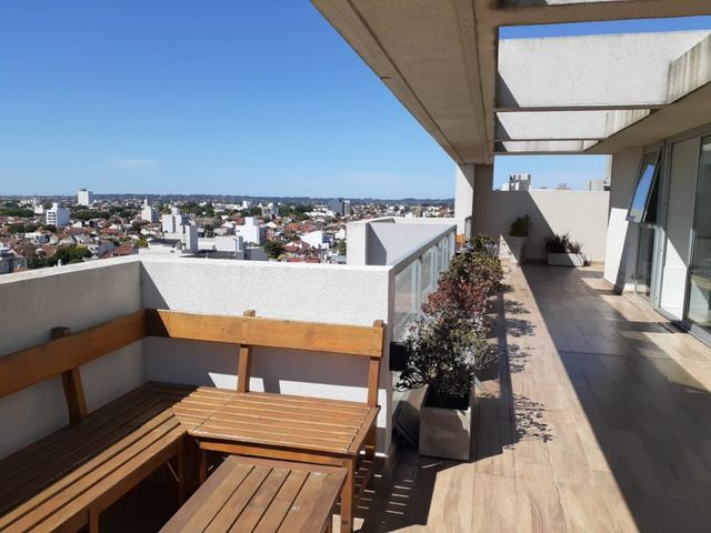 DEPARTAMENTO 2 AMBIENTES EXTERNO CON COCHERA - BARRIO CHAUVIN