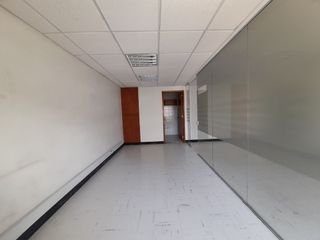 Foto 18 de oficina en arriendo/venta en las nieves. Cod V1191