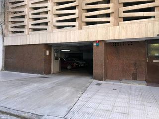 COCHERA EN VENTA - EXCELENTE UBICACIÓN