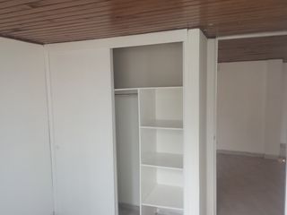 Foto 16 de apartamento en arriendo en las aguas. Cod A31944