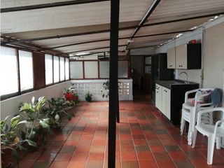 SE VENDE CASA DE USO RESIDENCIAL Y COMERCIAL ALGARRA II