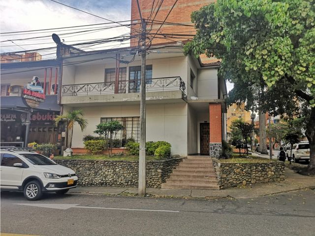 Casa unifamiliar en Venta Laureles Medellin