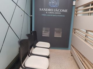 Foto 3 de oficina en venta en centro comercial gran bulevar. Cod V2035
