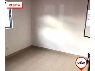 Foto 6 de CASA ESQUINERA PLANA DE 3 HABITACIONES