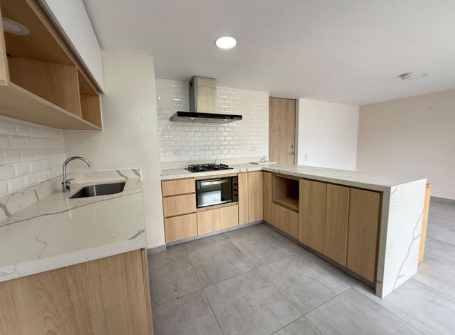 Apartamento en arriendo en Las Lomitas