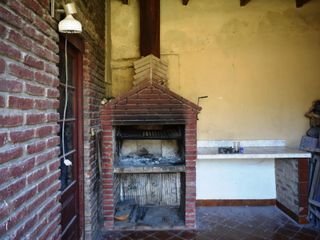 Foto 5 de CASA DOS DORMITORIOS, GRAN FONDO LIBRE