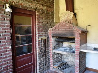 Foto 4 de CASA DOS DORMITORIOS, GRAN FONDO LIBRE