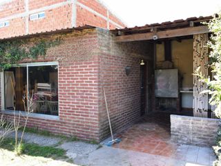 Foto 3 de CASA DOS DORMITORIOS, GRAN FONDO LIBRE