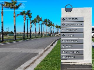 Lote en venta en los canales de Puerto Nizuc