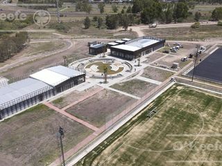Lote en venta en los canales de Puerto Nizuc