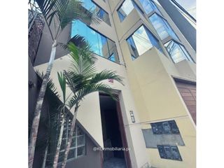 Foto 2 de VENDO DEPARTAMENTO EN URB. INGENIERIA