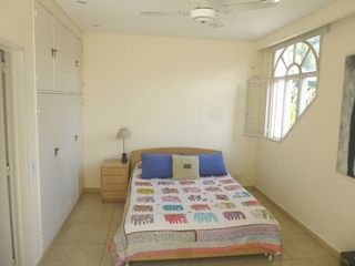 Casa en alquiler temporario de 4 dormitorios c/ cochera en San Jorge Village