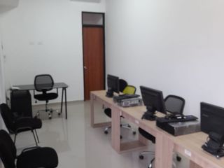 Foto 6 de oficina en arriendo en los patios. Cod A2346