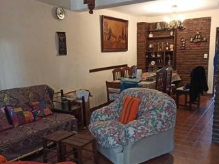 Casa en venta - 4 Dormitorios 3 Baños 2 Cocheras - 250Mts2 - San Bernardo Del Tuyu