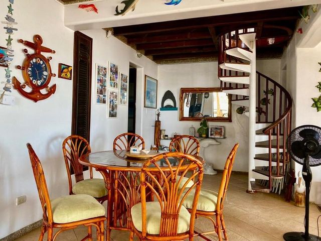 Villa Bonita en Rio Chico: a 2 km de Montañita