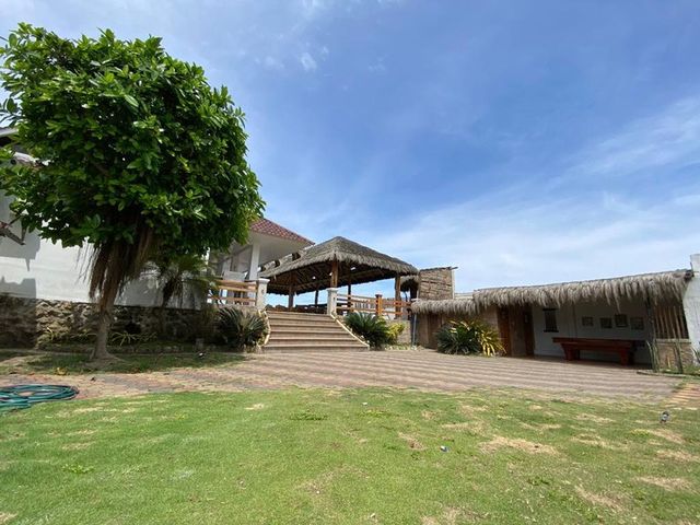 Villa Bonita en Rio Chico: a 2 km de Montañita