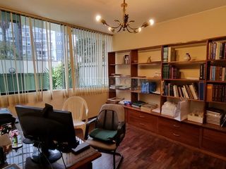Foto 1 de Casas como Oficina Venta CAL. Los Halcones  - SAN ISIDRO