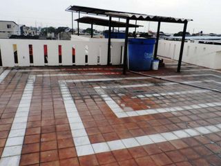 Foto 6 de Venta  1000m2 construccion en Alborada Guayaquil, Crédito Directo