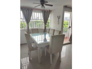 SE VENDE DE OPORTUNIDAD APARTAMENTO EN VILLA CAROLINA