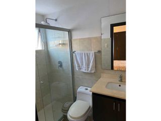SE VENDE DE OPORTUNIDAD APARTAMENTO EN VILLA CAROLINA