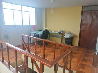 Foto 6 de REMATE DEPARTAMENTO DÚPLEX EN SAN LÁZARO - CERCADO
