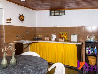 Foto 16 de BARRIO INTERSINDICAL-CASA-VENTA-ZONA SUR