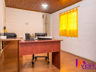 Foto 41 de BARRIO INTERSINDICAL-CASA-VENTA-ZONA SUR
