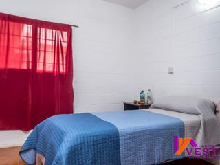 Foto 44 de BARRIO INTERSINDICAL-CASA-VENTA-ZONA SUR