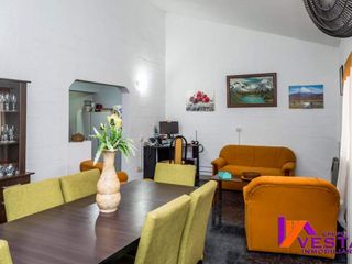 Foto 8 de BARRIO INTERSINDICAL-CASA-VENTA-ZONA SUR