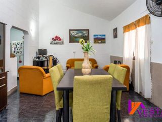 Foto 9 de BARRIO INTERSINDICAL-CASA-VENTA-ZONA SUR