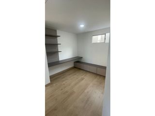 Renta extraordinario apartamento para estrenar