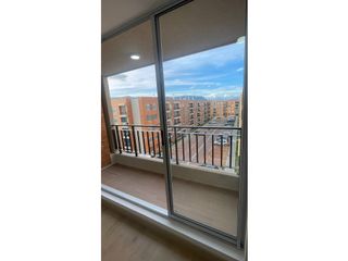 Renta extraordinario apartamento para estrenar
