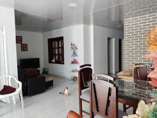 Foto 3 de ALVERNIA, SE VENDE APARTAMENTO DE UN PISO, EXCELENTE UBICACION