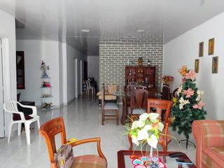Foto 1 de ALVERNIA, SE VENDE APARTAMENTO DE UN PISO, EXCELENTE UBICACION