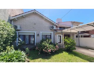 Foto 23 de En venta. Chalet de 4 ambientes con dependencia. Barrio Chauvin.