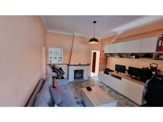 Foto 11 de En venta. Chalet de 4 ambientes con dependencia. Barrio Chauvin.