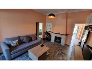 Foto 5 de En venta. Chalet de 4 ambientes con dependencia. Barrio Chauvin.
