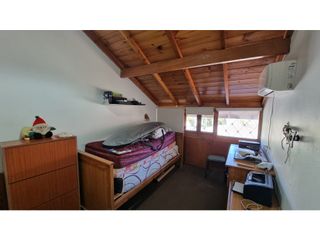 Foto 19 de En venta. Chalet de 4 ambientes con dependencia. Barrio Chauvin.