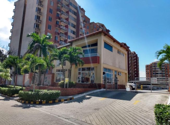 Apartamento en arriendo en Miramar